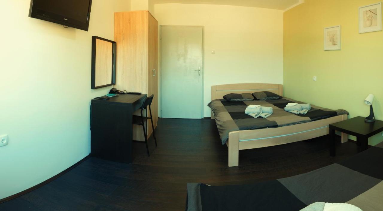 דונג'י מלינובאץ' Apartman Terassa מראה חיצוני תמונה
