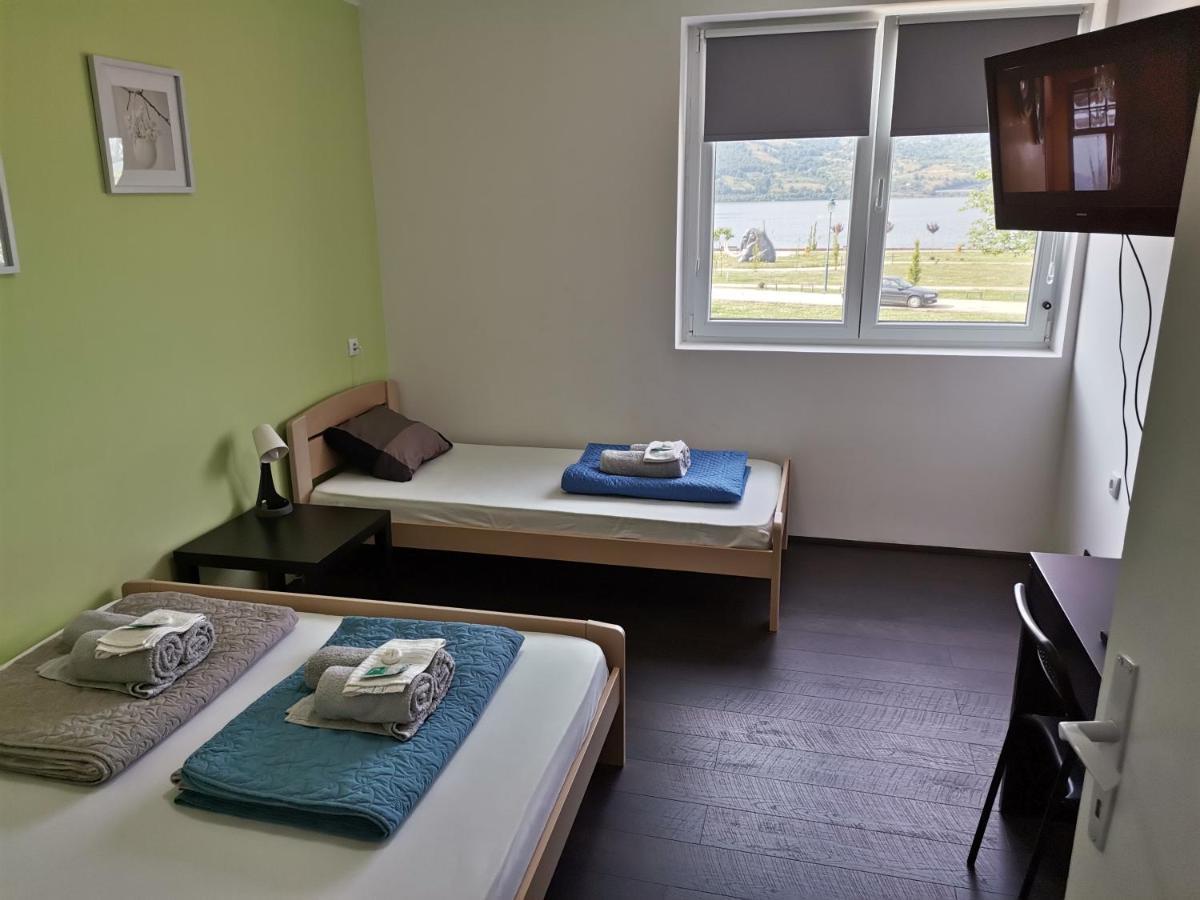דונג'י מלינובאץ' Apartman Terassa מראה חיצוני תמונה