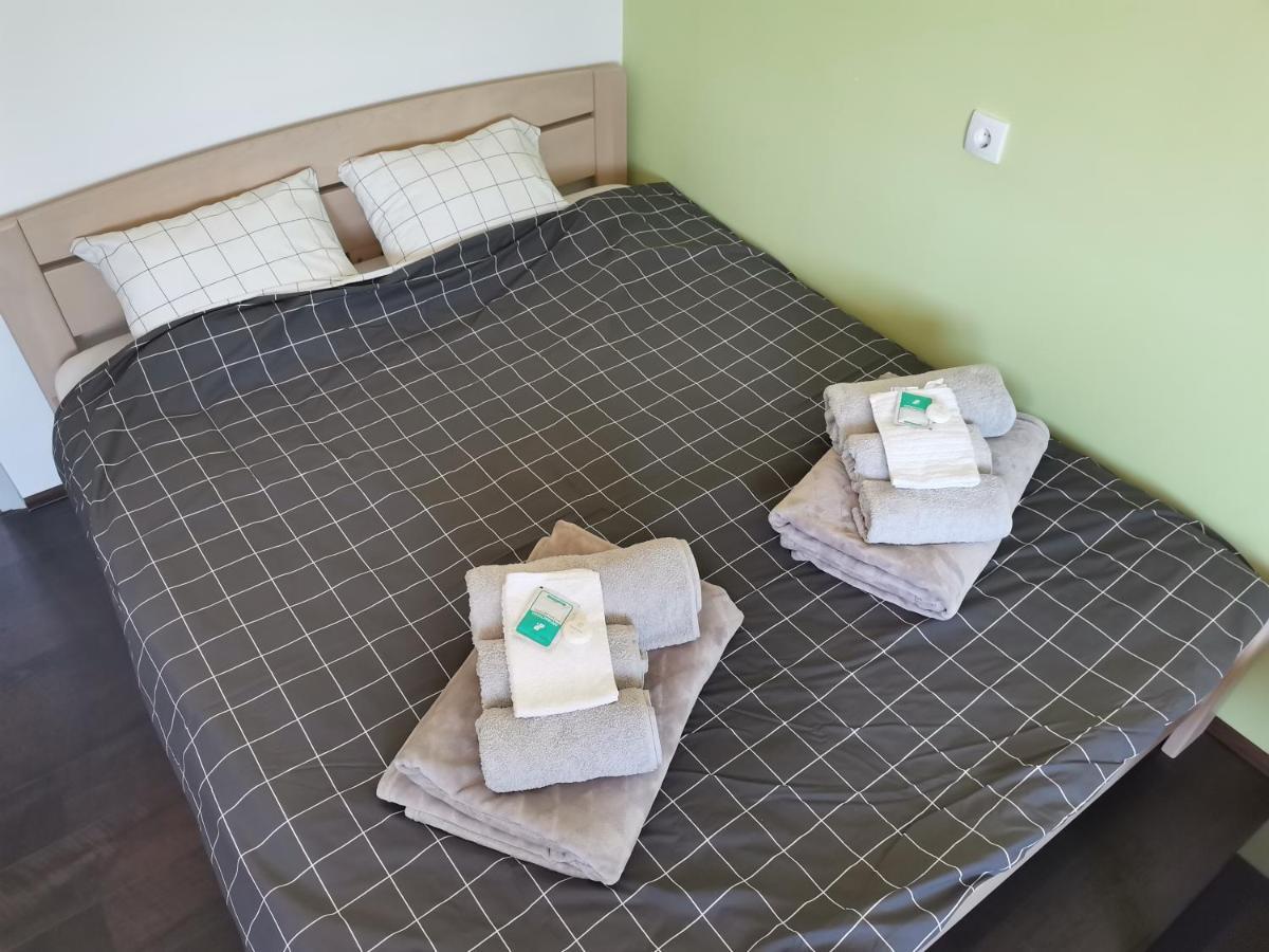 דונג'י מלינובאץ' Apartman Terassa מראה חיצוני תמונה