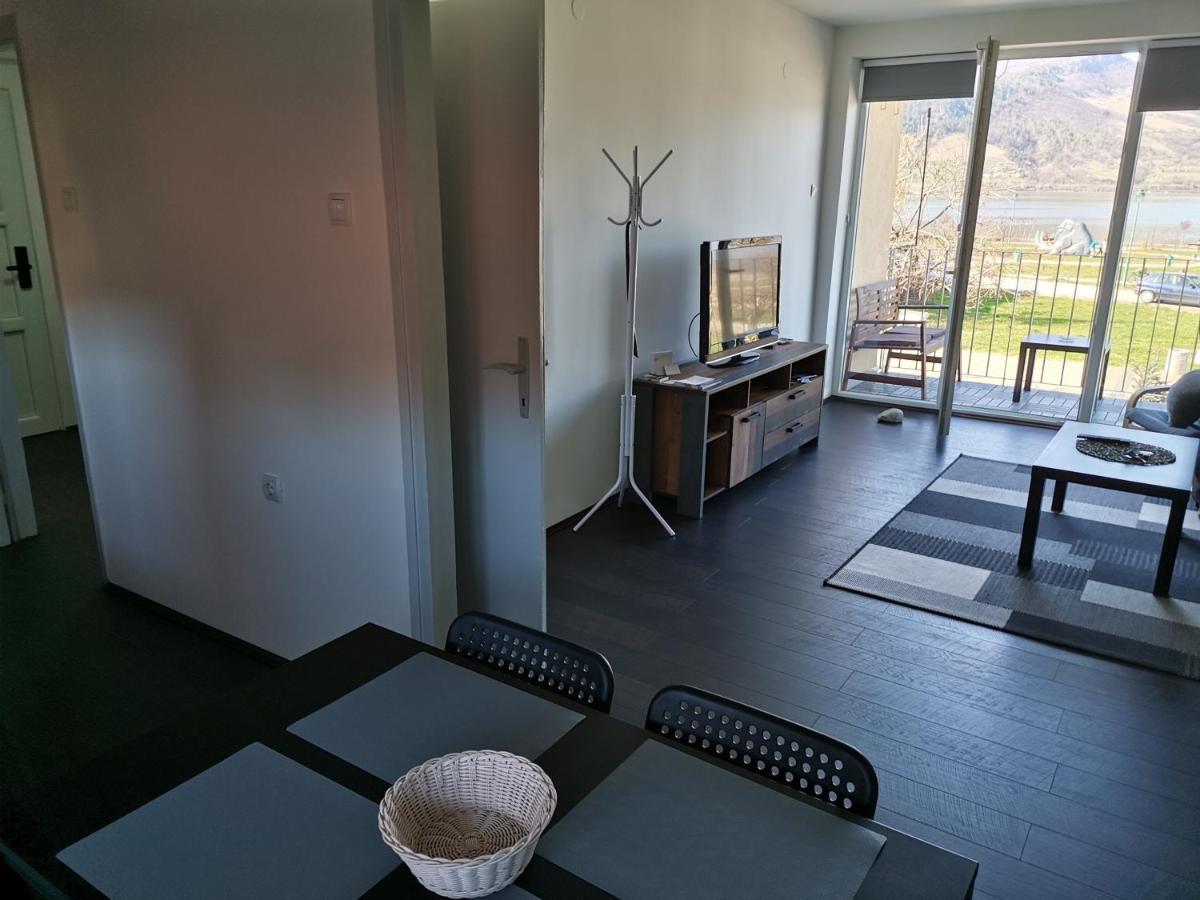 דונג'י מלינובאץ' Apartman Terassa מראה חיצוני תמונה